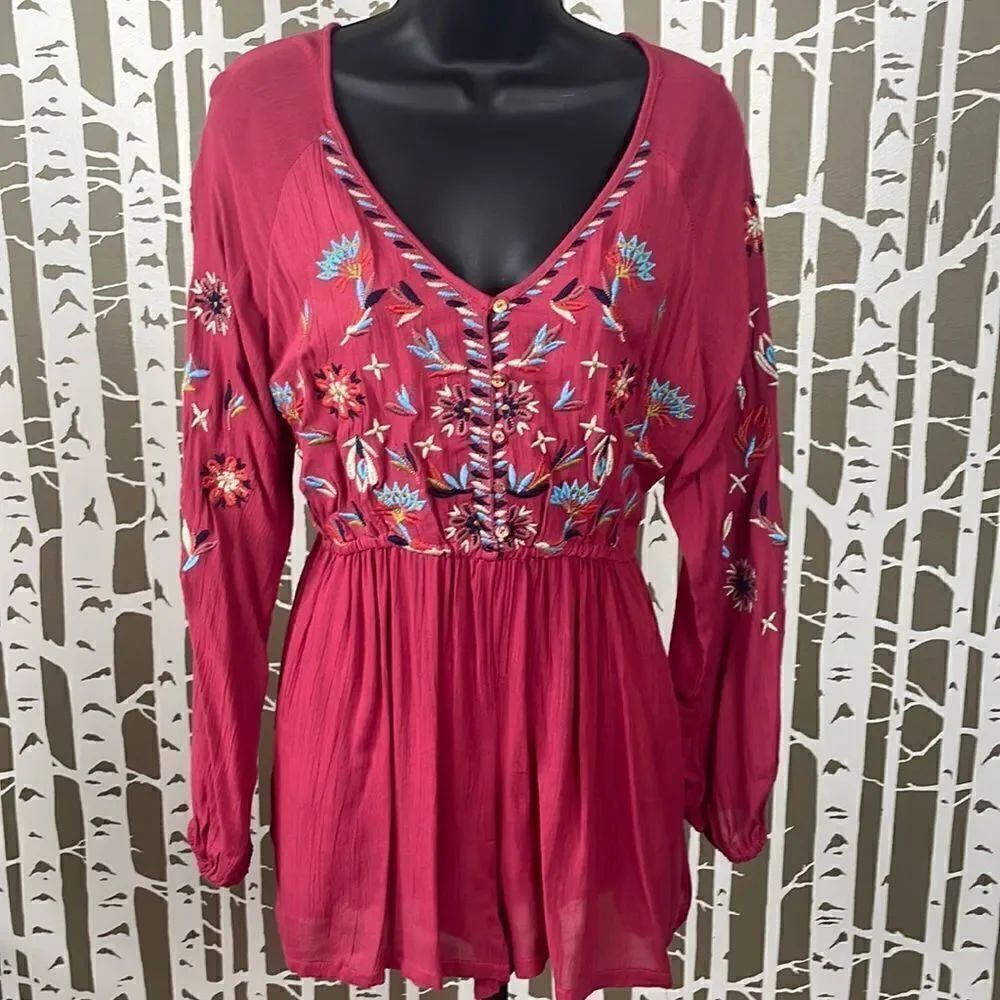 NEW Ecote Boho Floral Embroidered Long Sleeve Romper Terra Cotta Red Gauze sz M